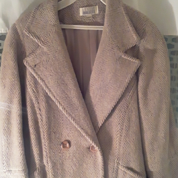 Wool coat - Picture 4 of 4